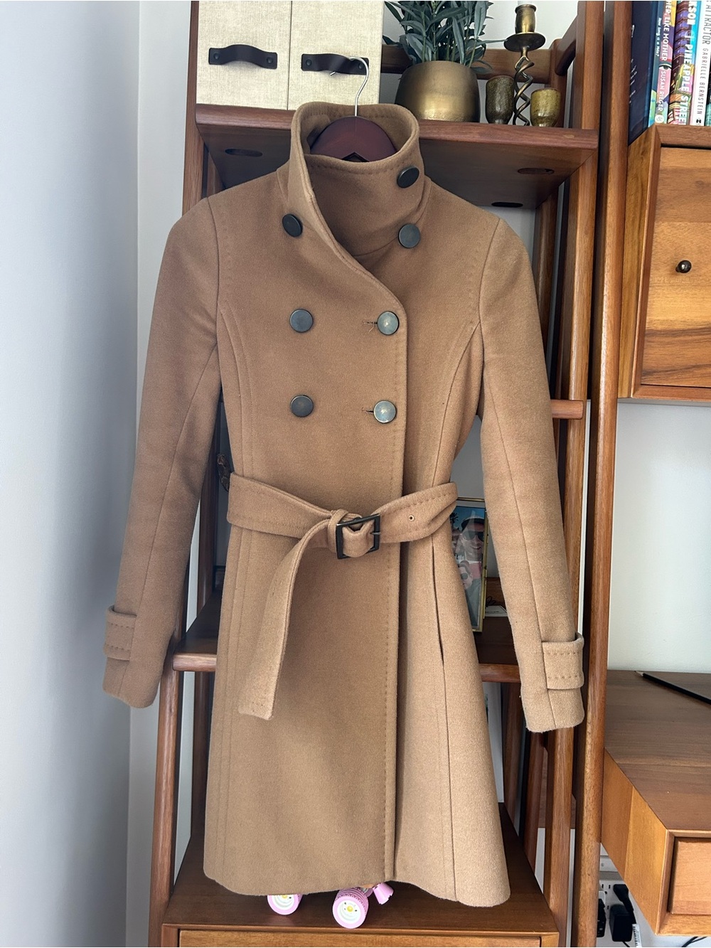 Babaton Double-Breasted Belted Trench Coat - Camel